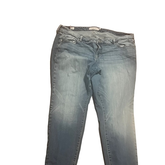 Torrid boyfriend jeans 20R - Picture 1 of 9